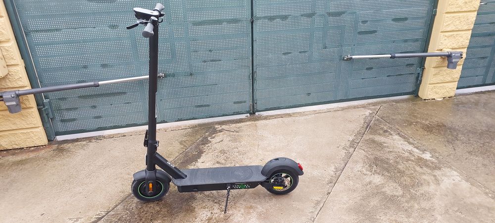 Електросамокат Acer Scooter 5