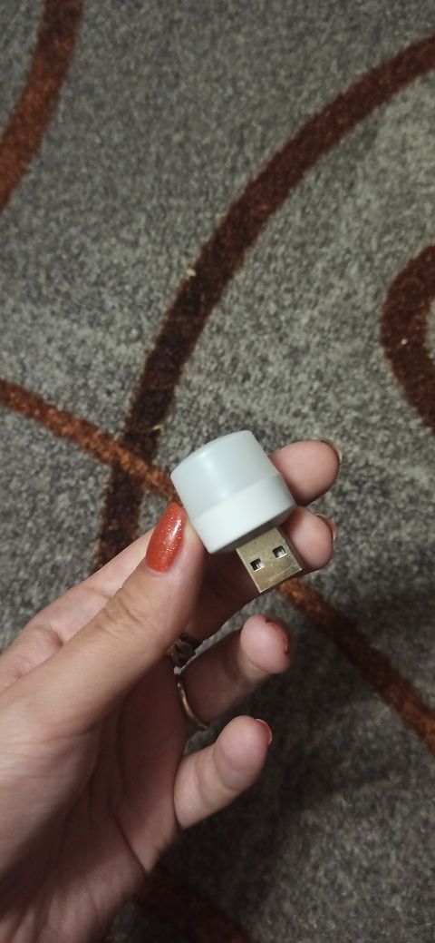 Лампочки - фонарики USB