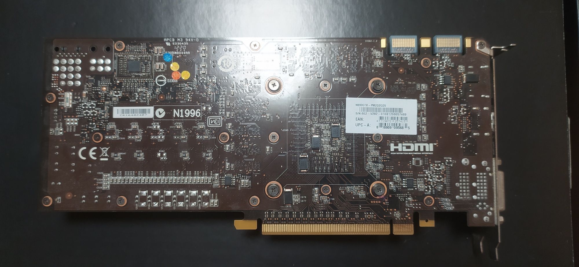 GTX680 MSI 2 gb.