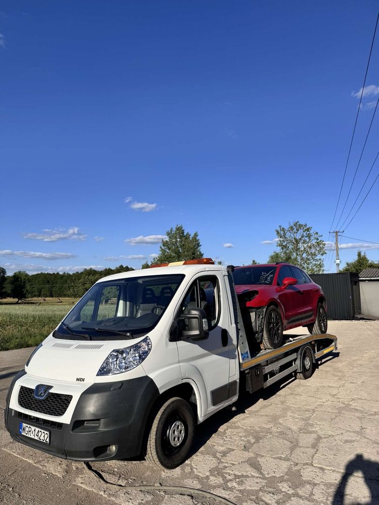 Wynajem - AutoLaweta Peugeot Boxer 3.0