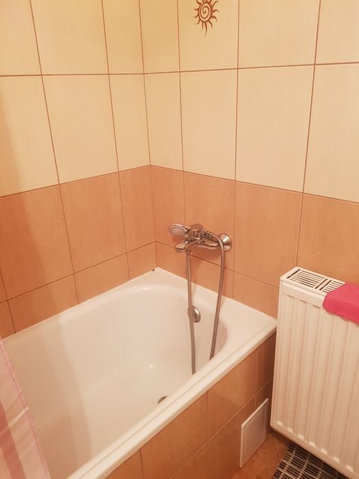 Pokoje i studio w centrum Jastarni