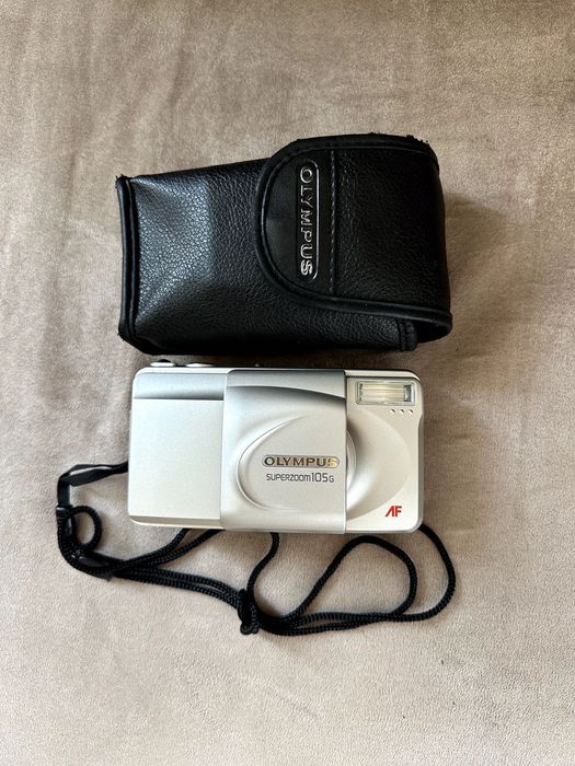 Продам плівковий фотоапарат Olympus Superzoom 105G
