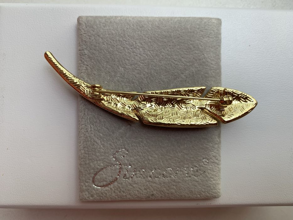 Брошка «Пір’ячко» Sincere