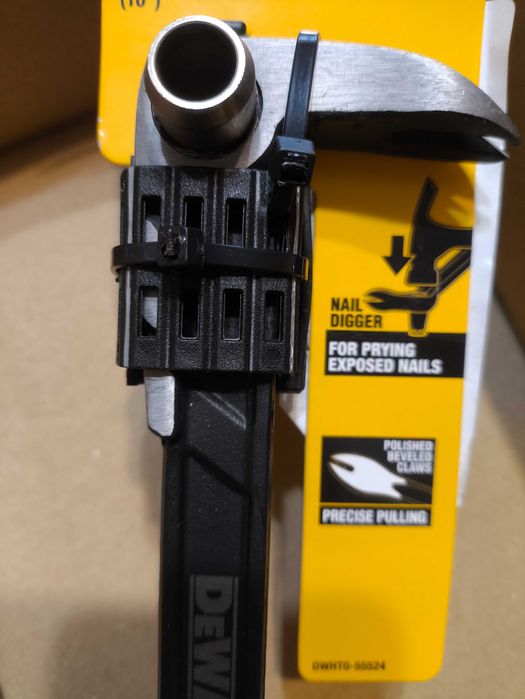 Łom DeWALT z Pazurem do Usuwania Gwoździ Łapka 250 mm Pazur