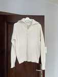 Sweter Simple z zapinamym golfem