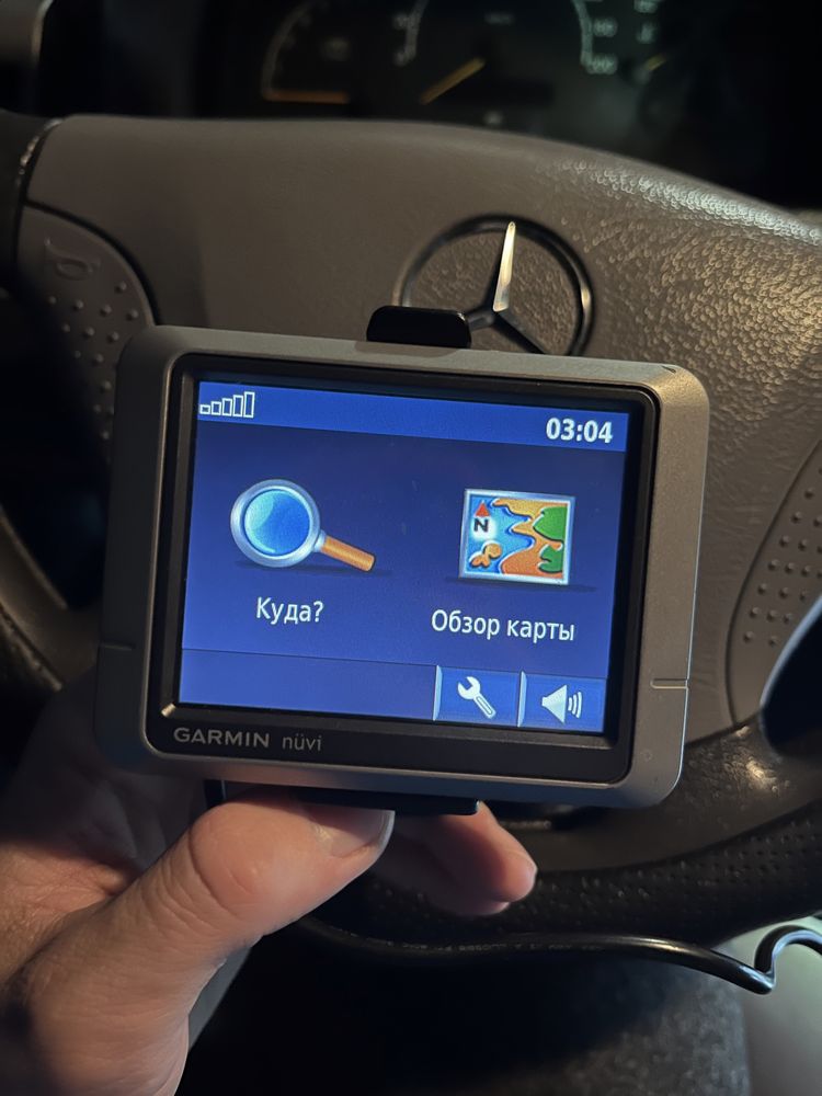 GPS навігатор Garmin Nuvi 200