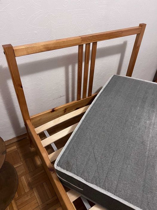 Łóżko drewniane IKEA 90x200cm