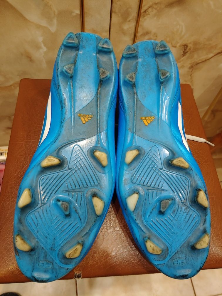 Бутсы кроссовки Кеды копчики футбольные ADIDAS 44 (27 cm)ORIGINAL.399г