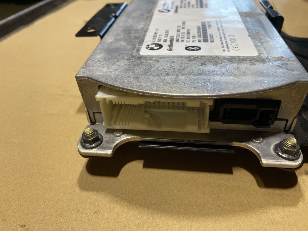 Moduł continental bluetooth tel demontaż sprawny BMW e90 e87 x1 x5 x6