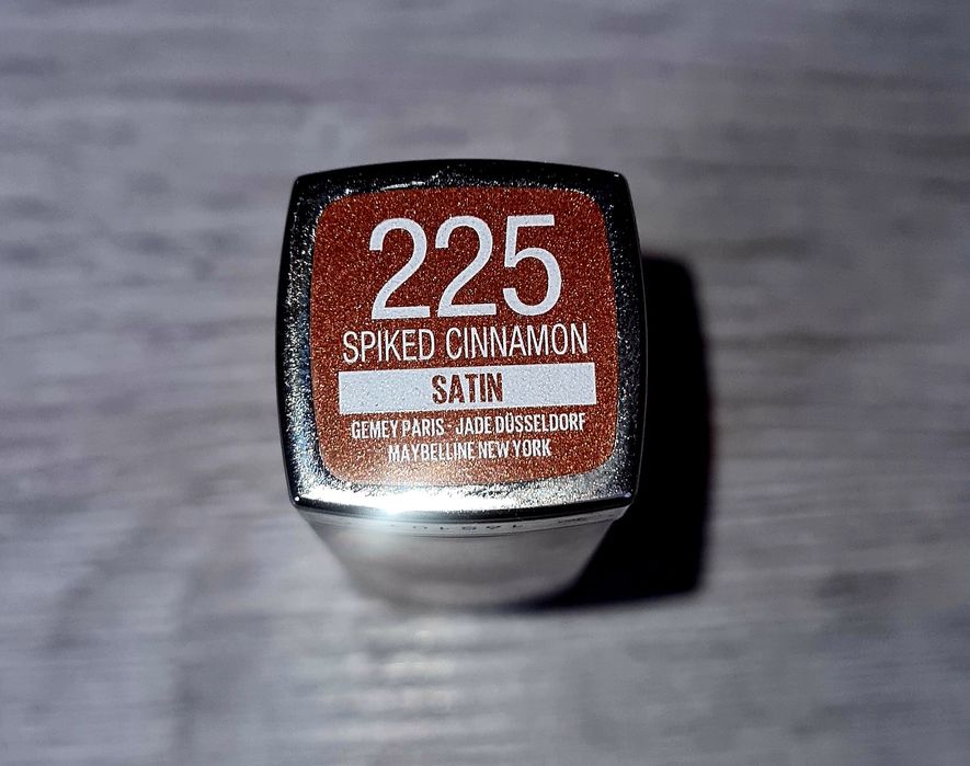 Pomadka Maybelline 225 Spiked Cinnamon