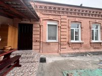 Здається частина будинку в Центрі