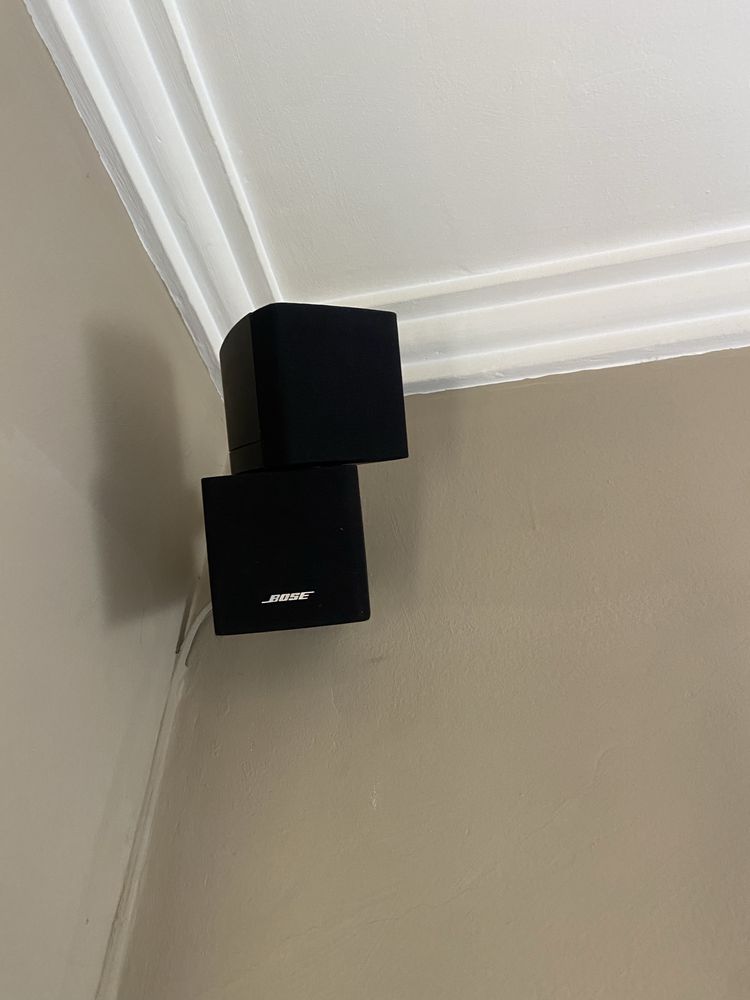 Colunas bose acoistimass system