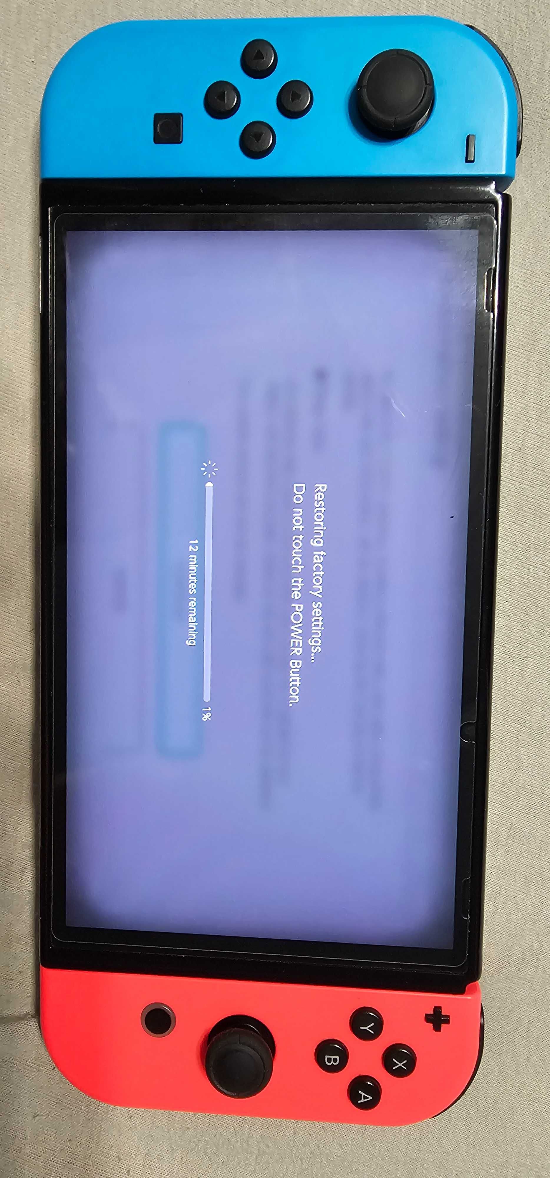 Nintendo Switch OLED + Gratis