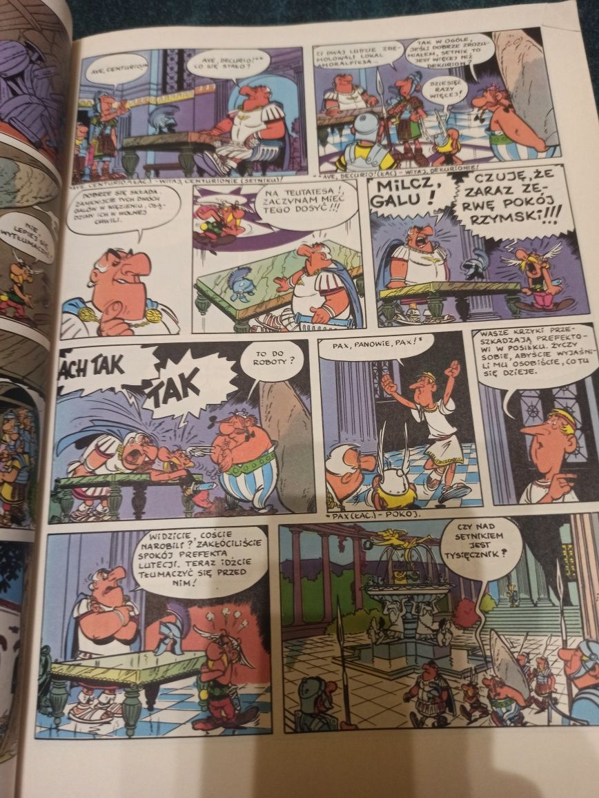 Dwa komiksy Asterix