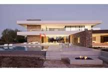 Moradia T6 com piscina e jardim em Cascais/Quinta da Marinha