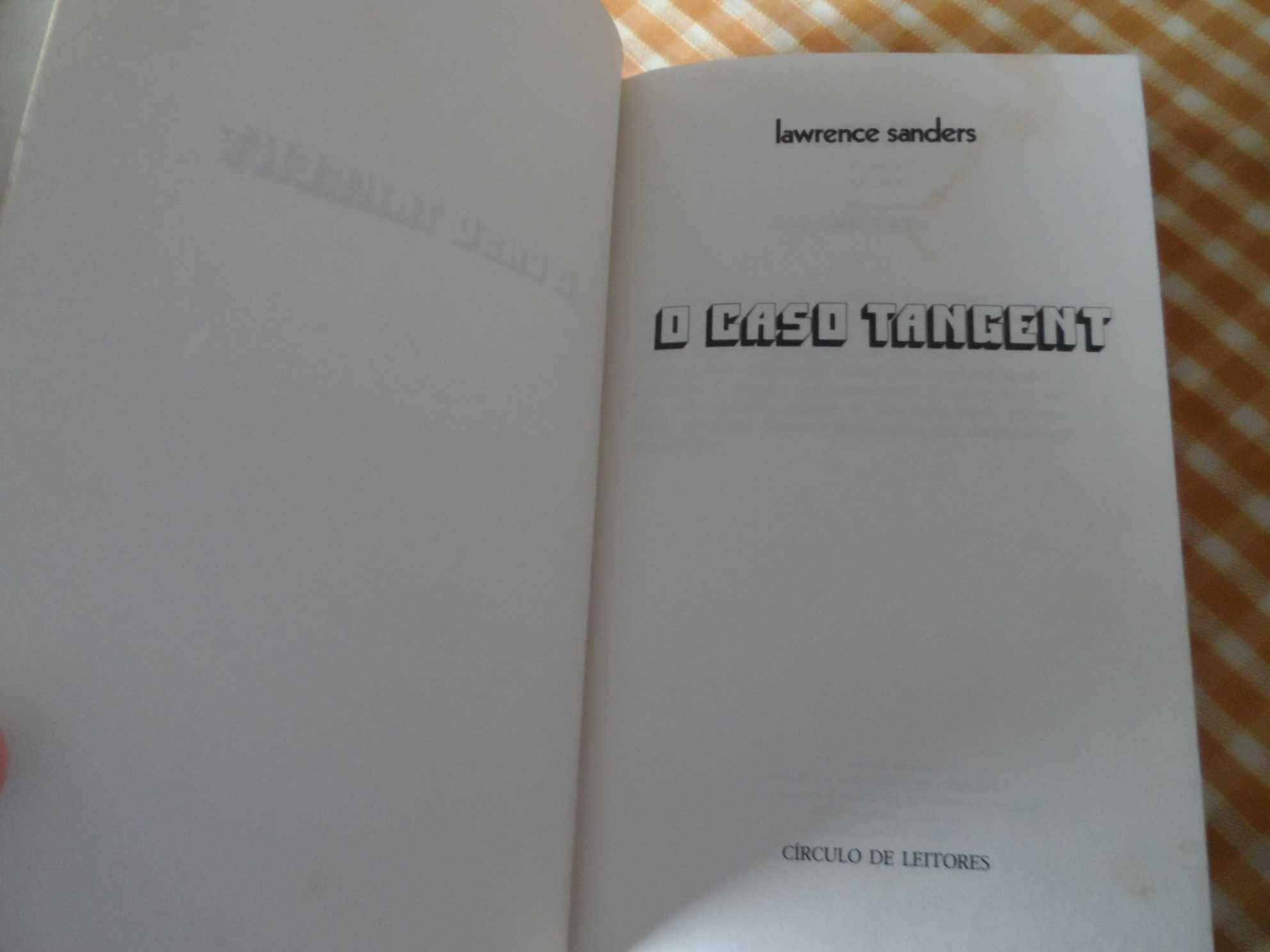 Três livros de Lawrence Sanders  -  Usados, em bom estado