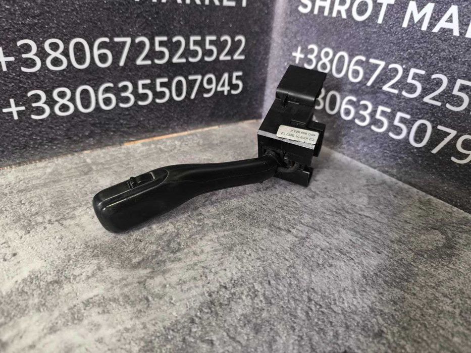 Перемикач підрульовий гітара двірників VAG 4B0953503F