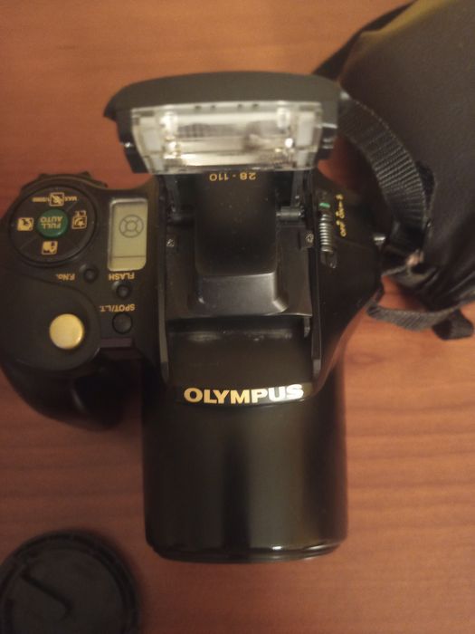 Máquina fotográfica Olympus