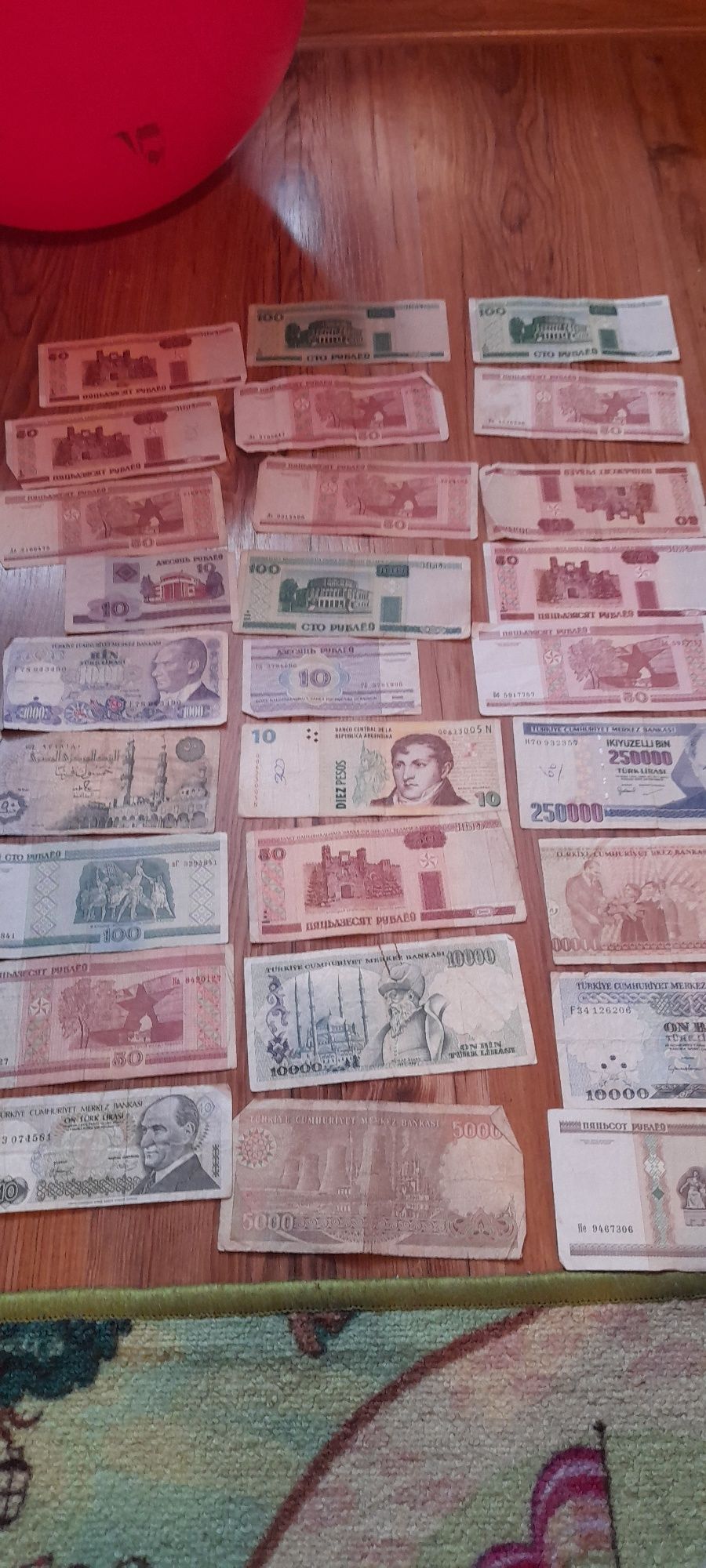 Stare banknoty 125szt