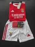Equipamento de criança do Benfica, época 25/26, dos 6 aos 13 anos