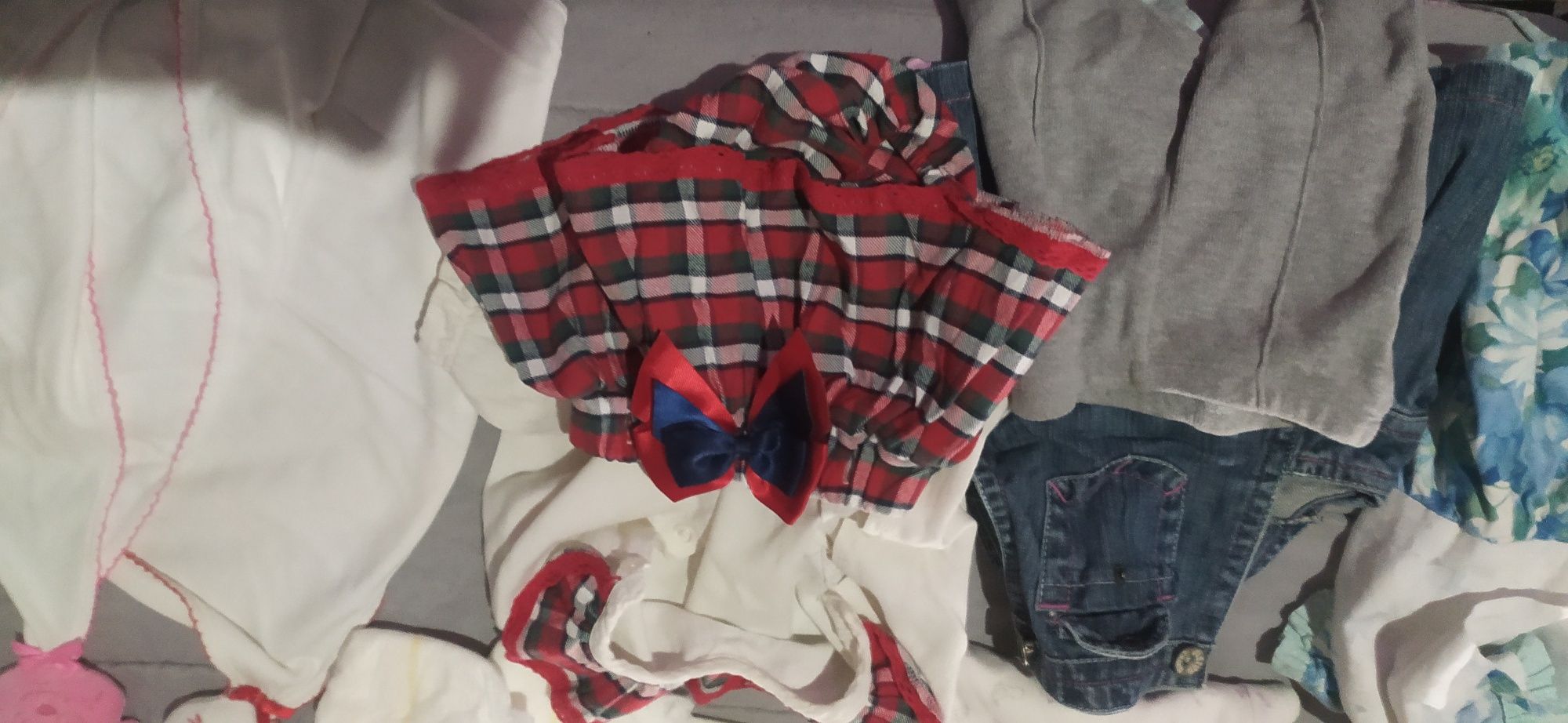 Vendo roupa de bebé menina variada