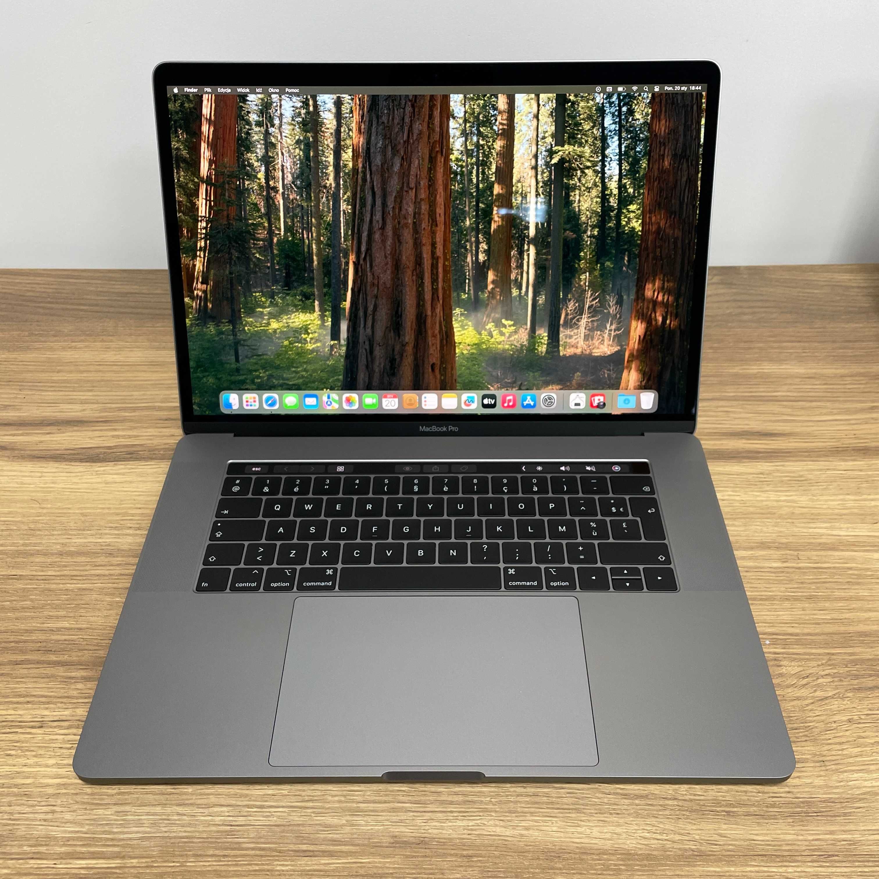 Apple Macbook Pro 15 A1990 i7-8850H 16GB 1TB SSD Klasa A-