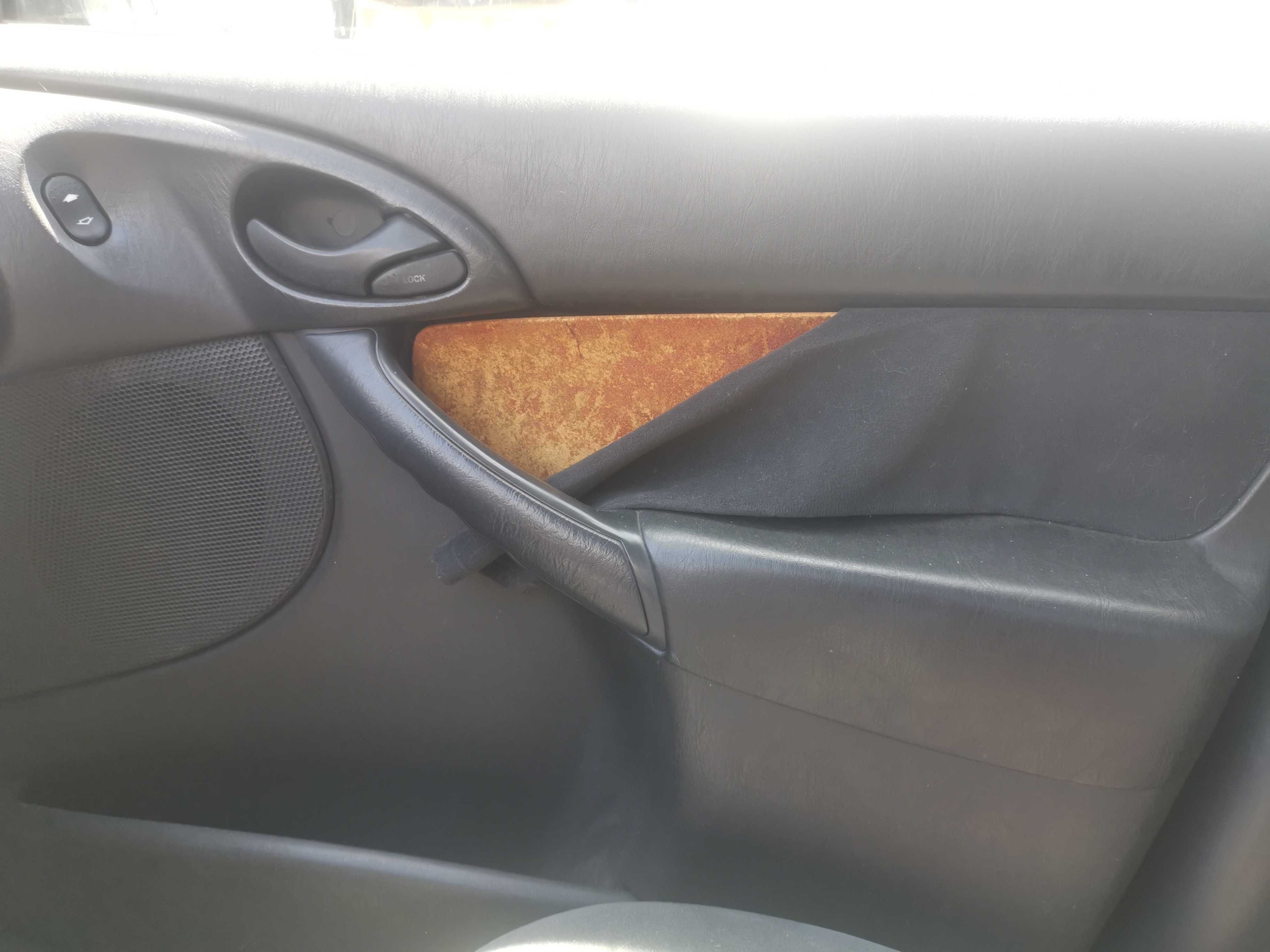 Vendo bom preço e tudo a funcionar!