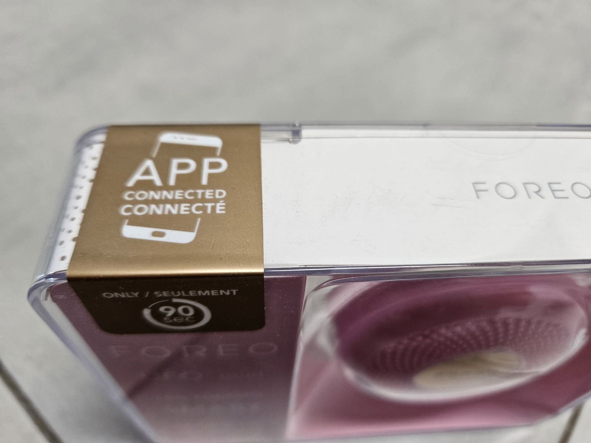 Nowe Foreo Ufo mini urządzenie do pielęgnacji
