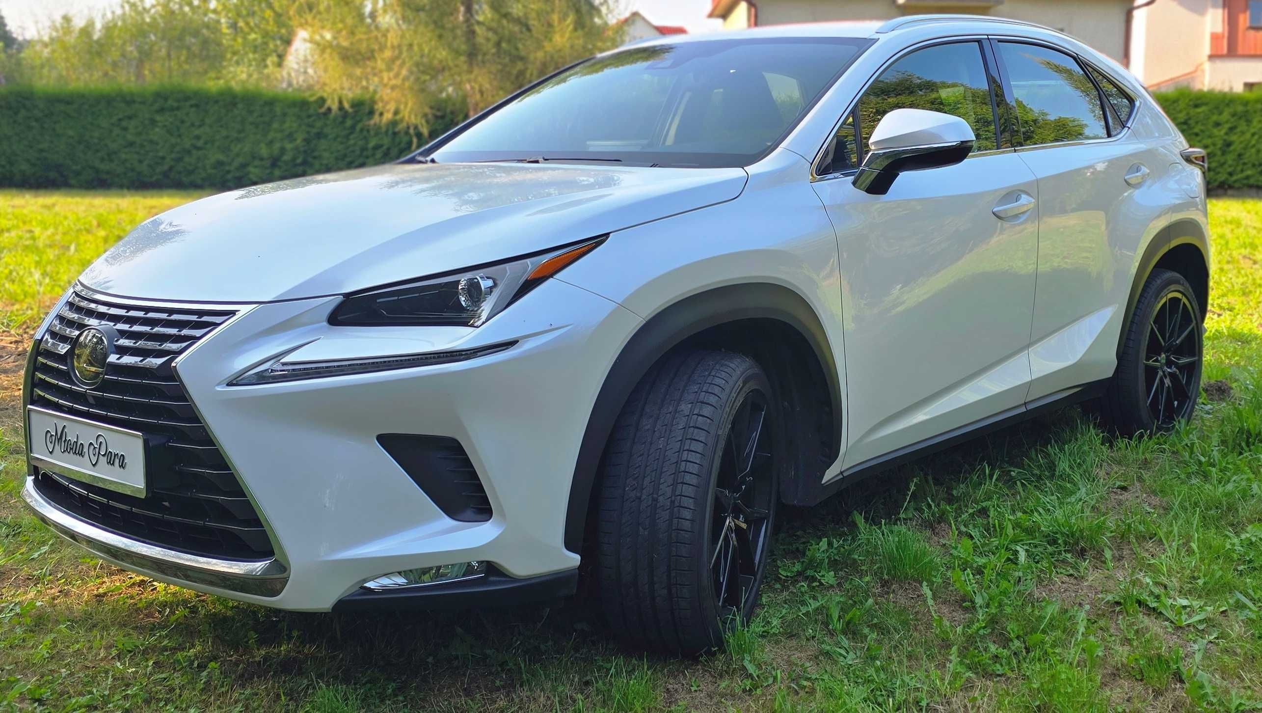 Auto do Ślubu , samochód na wesele Lexus NX ,Bus 8 osób , na wynajem .