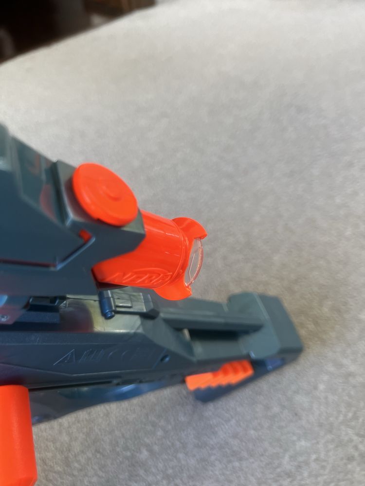 Nerf Eaglepoint Elite 2.0 z customowym fuerescencyjnym celownikiem!