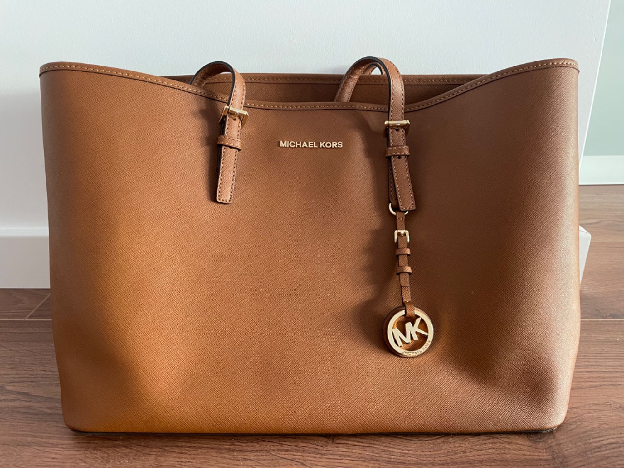 Mala Michael Kors camel (jet set travel)