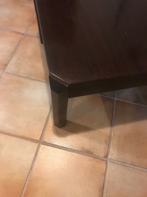Mesa de Centro em Mogno