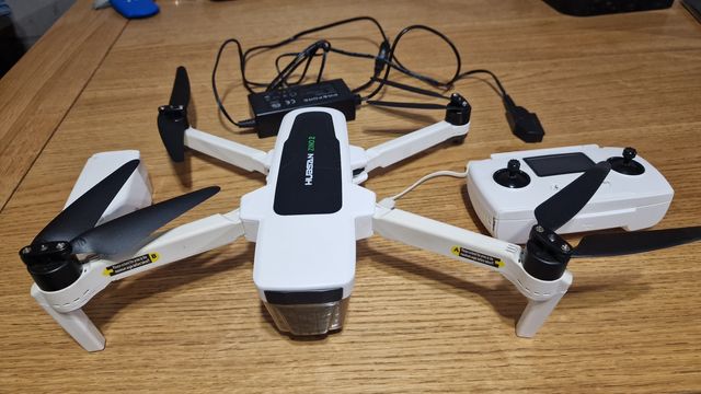 Dron Hubsan Zino 2 Combo