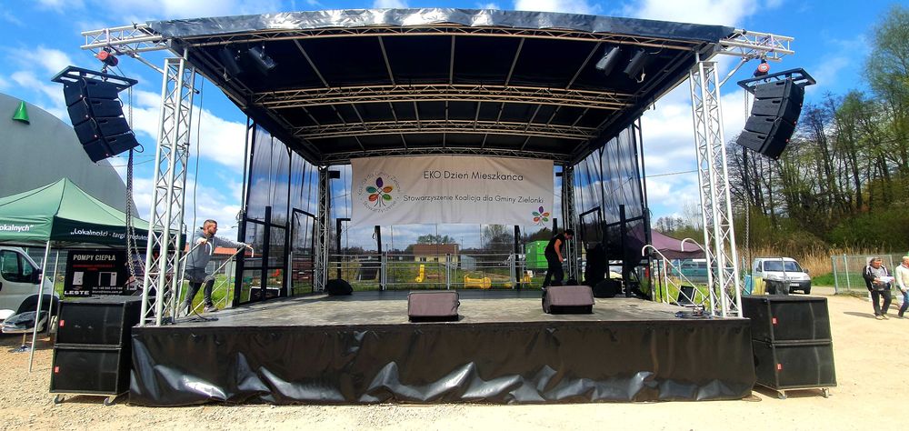 Scena mobilna, nagłośnienie, światło, zadaszenie łukowe 8x6 wynajem