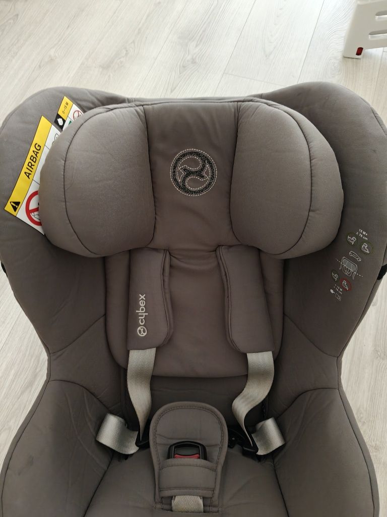 Cadeira auto - pouco usada - CYBEX Sirona T