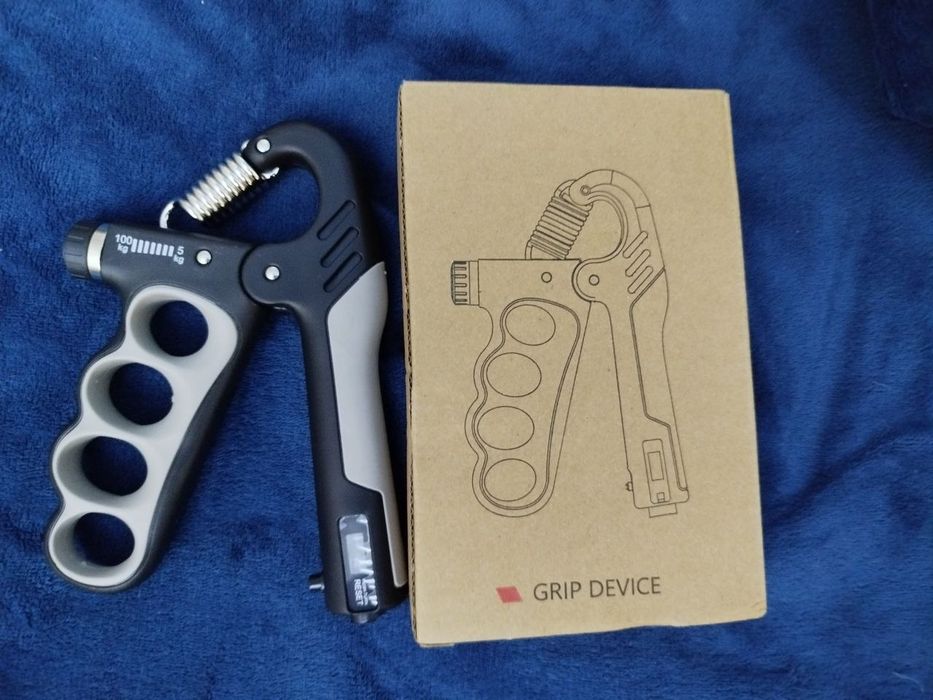 Эспандер кистевой с регулируемой нагрузкой до 100 кг