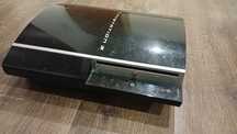 PlayStation 3 fat + 2 pady + 5 gier + kable
