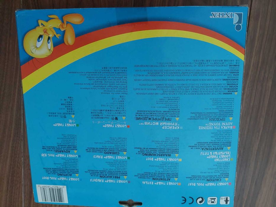 Brinquedos insufláveis piscina ou praia