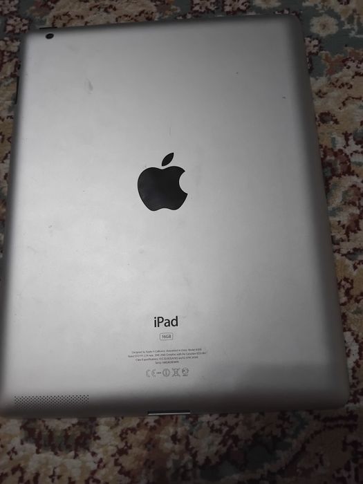 Ipad 2 16gb в сносном состоянии