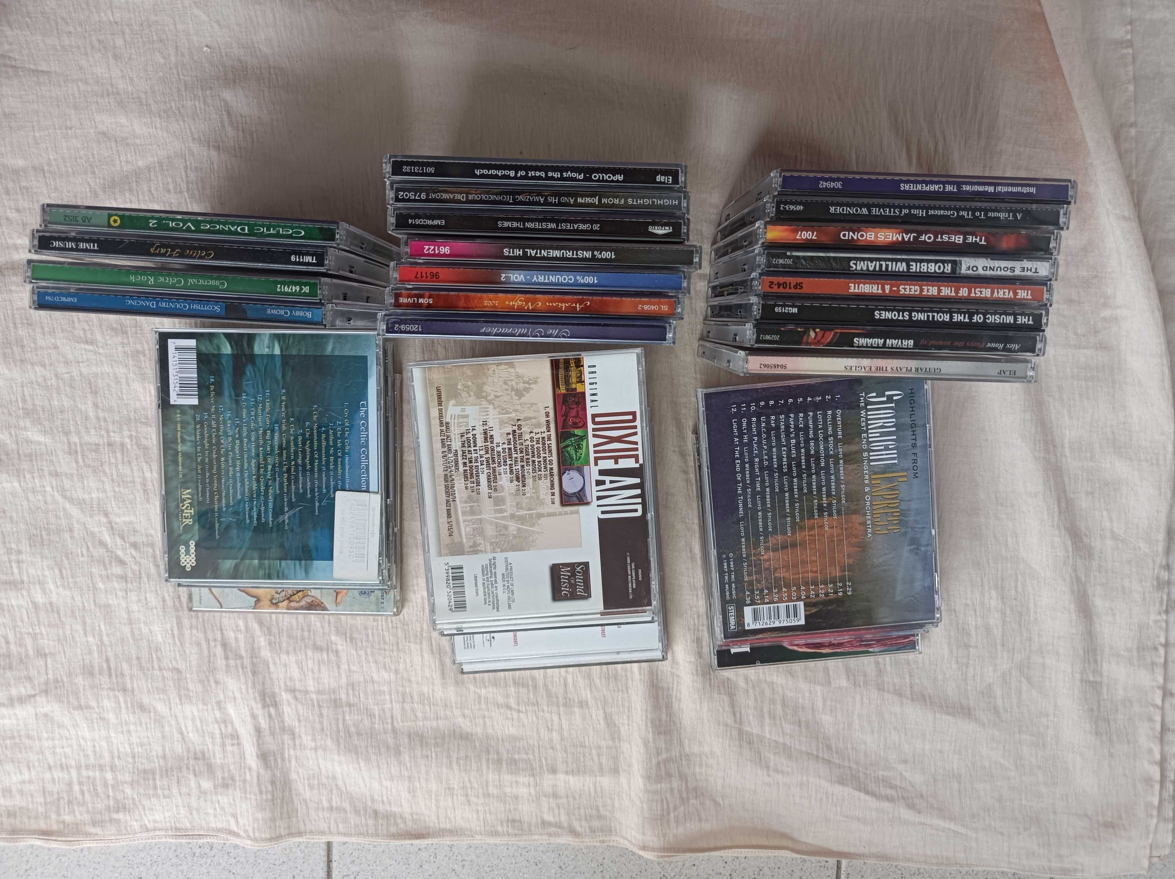 CDs Lote de 31 cds variados