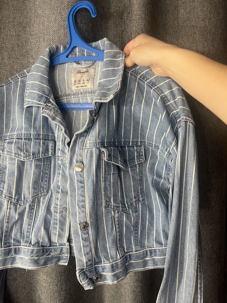 Куртка джинсова М піджак сорочка жіноча весна