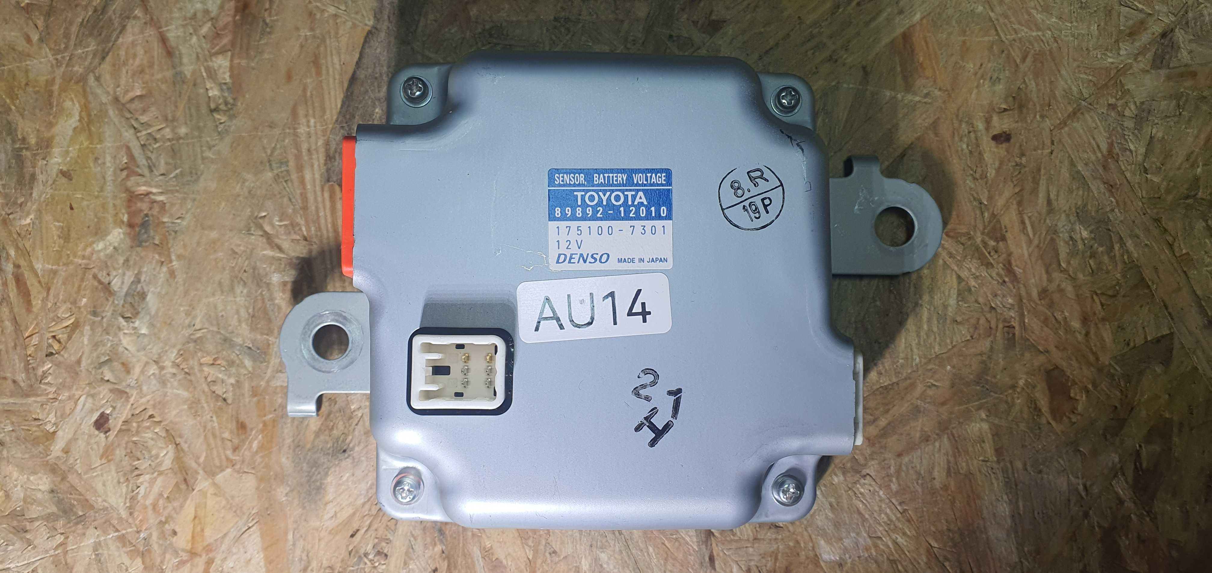 Toyota Auris II 1.8 Hybrid Moduł Sterownik Baterii