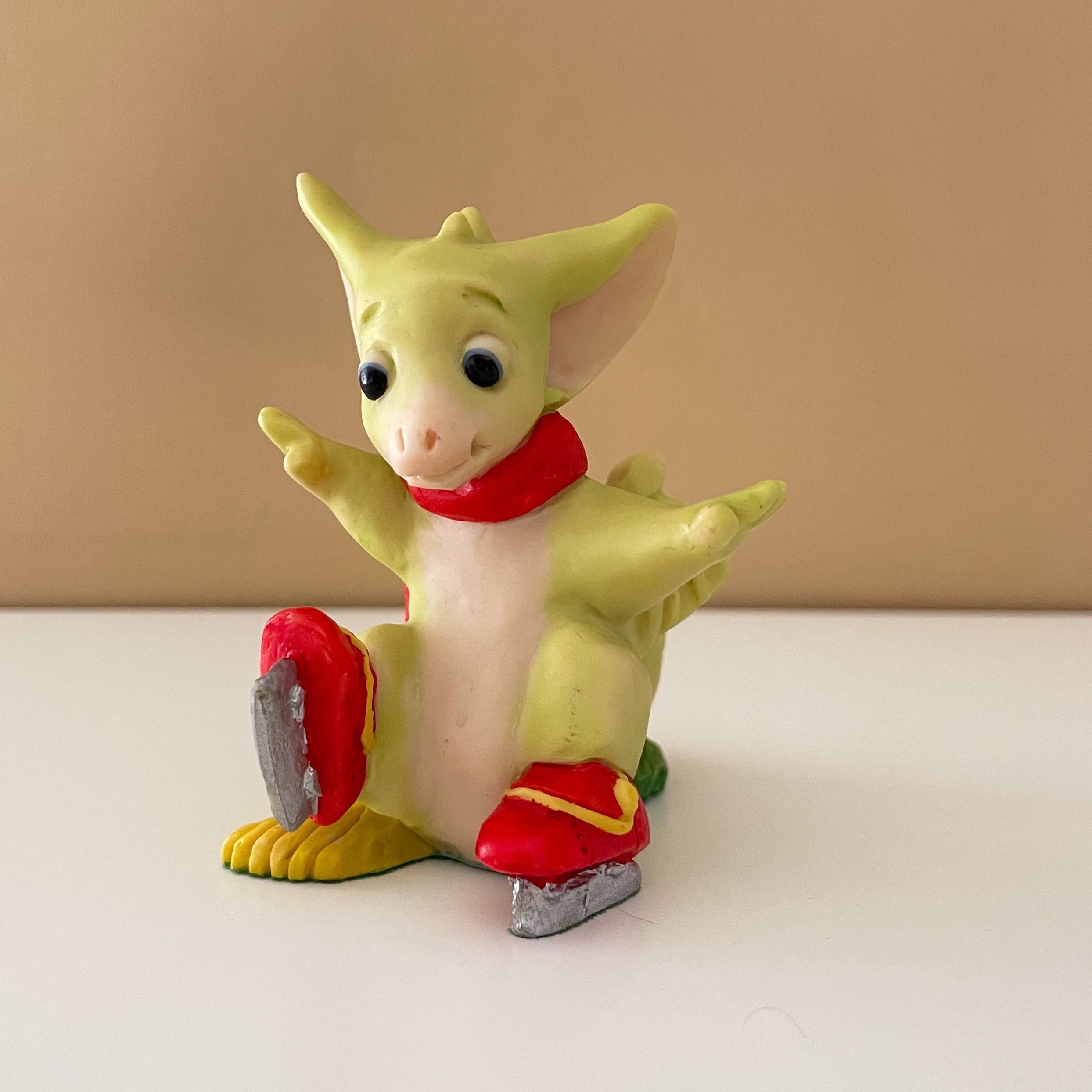 Figurka Whimsical World of Pocket Dragons - „Christmas Skates”, 1995