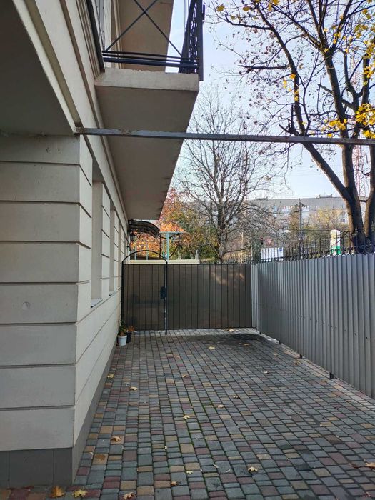 Отличная ЦЕНА! НОВОСТРОЙ возле МОРЯ, лучший район, евроремонт, балкон.