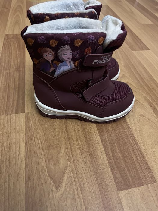 Зимние ботинки на девочку