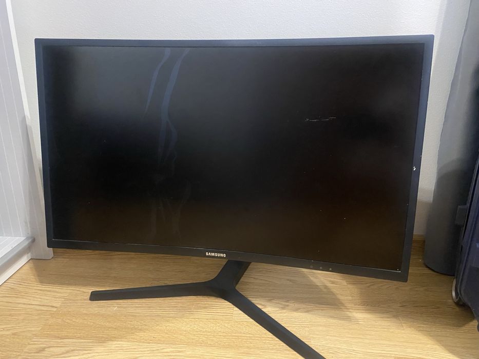 Monitor samsung 27 cali uszkodzona matryca