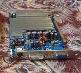 ASUS GeForce 6600 128MB