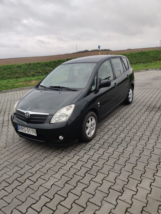 Toyota corolla verso 2003 90km 2.0 d4d