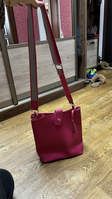 Сумка малинова Bonita