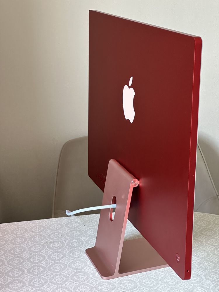 iMac 24 m1 8/256Gb